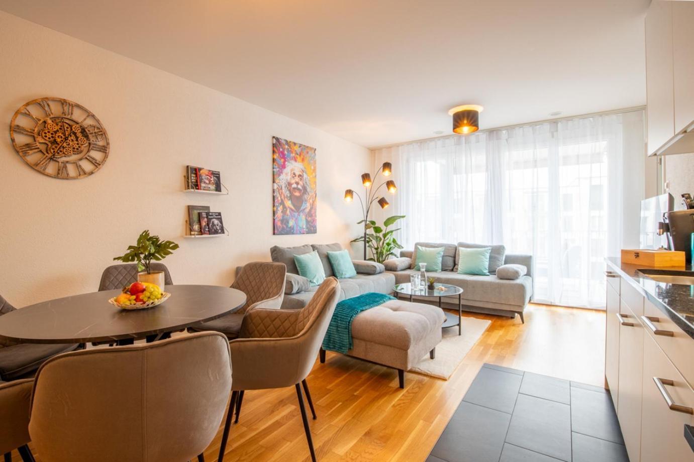 Special Einstein I Apartment Basel, Messe Kleinbasel 10-Star 외부 사진