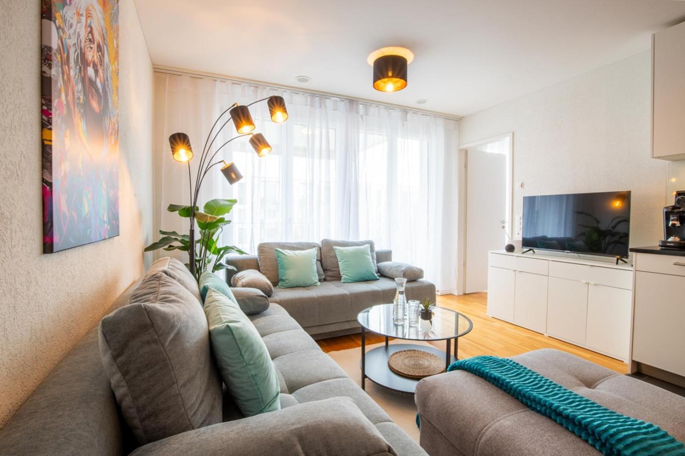 Special Einstein I Apartment Basel, Messe Kleinbasel 10-Star 외부 사진
