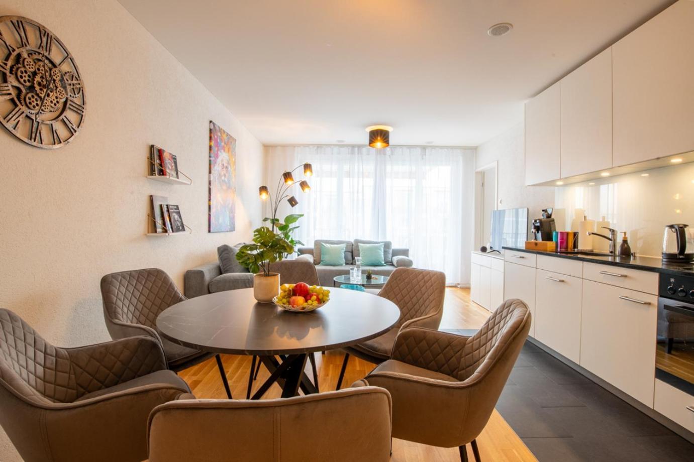 Special Einstein I Apartment Basel, Messe Kleinbasel 10-Star 외부 사진